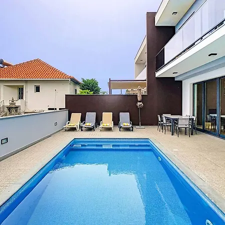 Evoque Villa *